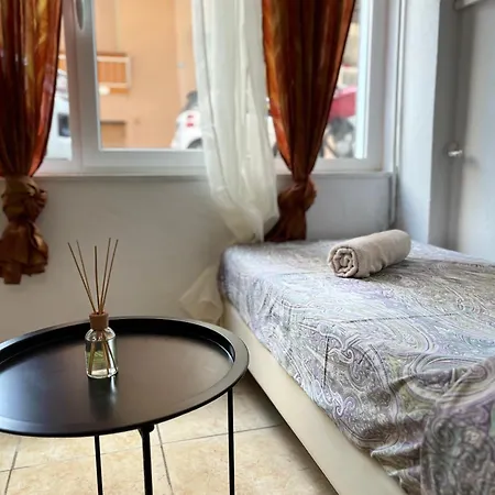 Eco Urban Apartemt Apartment